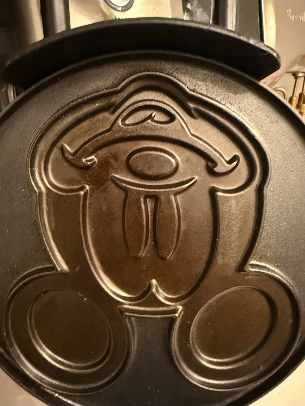 Disney Mickey Mouse 7.5 Inch Waffle Maker. Good Condition